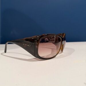 Vintage Versace Tortoise Shell Gradient Sunglasses